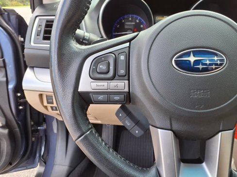 Used 2017 Subaru Outback 2.5i Premium image 58