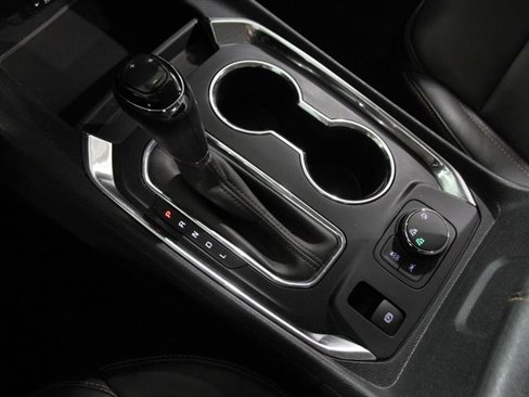Used 2020 Chevrolet Traverse RS w/ LPO, Floor Liner Package image 16