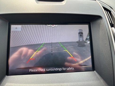 Used 2020 Ford Edge SEL image 23