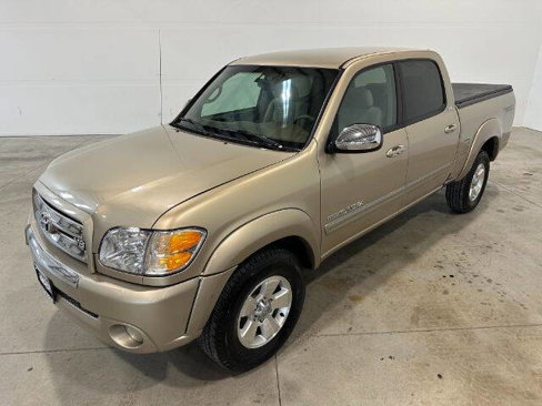 Used 2004 Toyota Tundra SR5 image 2