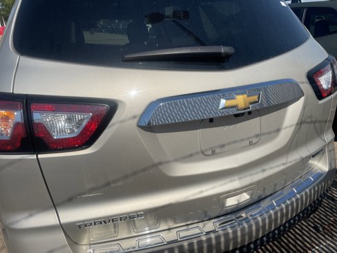 Used 2017 Chevrolet Traverse Premier image 15