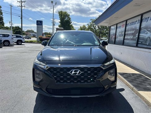 Used 2019 Hyundai Santa Fe SEL image 2