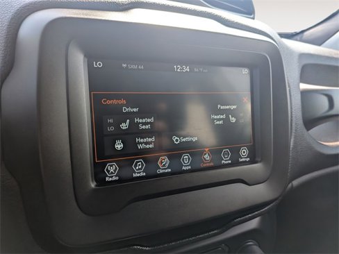 Certified 2020 Jeep Renegade Altitude image 18
