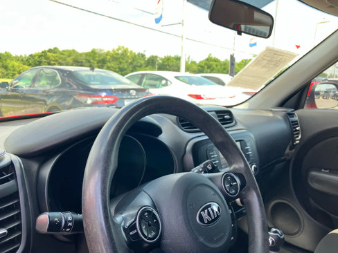 Used 2019 Kia Soul image 9
