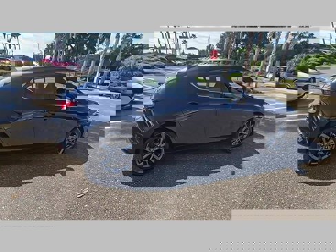 Used 2025 MAZDA MAZDA3 s image 32