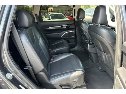 Used 2020 Kia Telluride S image 18
