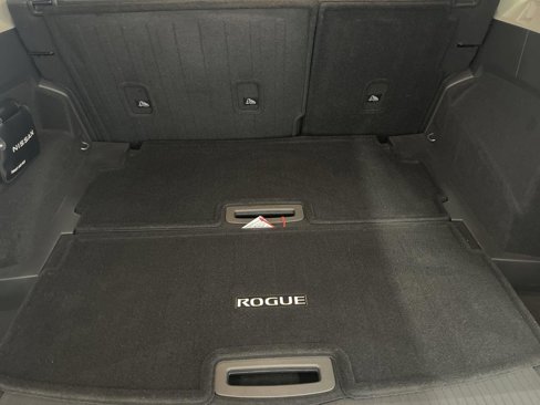 Used 2021 Nissan Rogue SL w/ Premium Package image 24