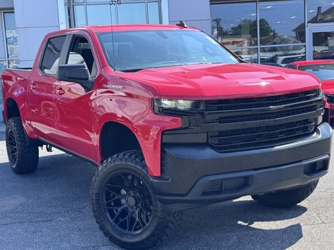 Used 2022 Chevrolet Silverado 1500 LT image 1