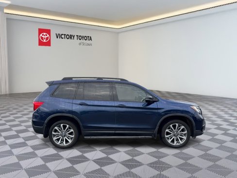 Used 2019 Honda Passport Elite image 2