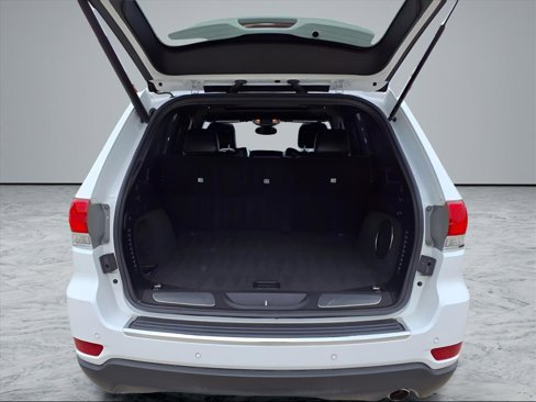 Used 2019 Jeep Grand Cherokee Limited w/ Luxury Group II image 20