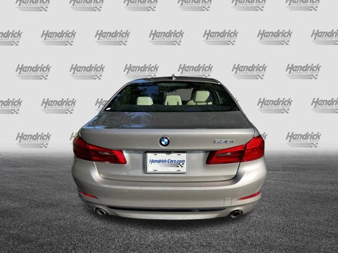 Used 2017 BMW 530i image 8