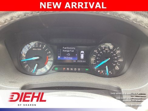 Used 2017 Ford Explorer XLT image 12
