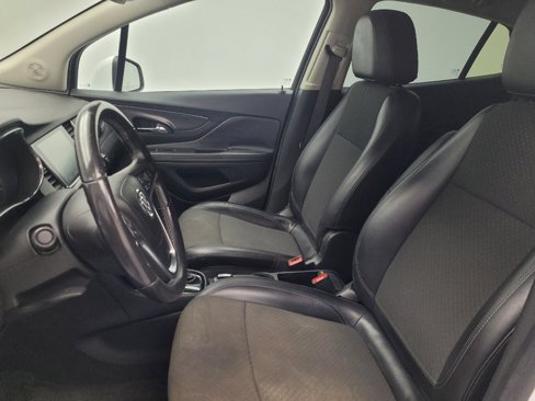 Used 2019 Buick Encore Preferred w/ Safety Package image 17