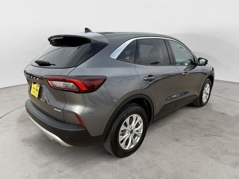 Certified 2023 Ford Escape Active w/ Tech Pack #2 image 5