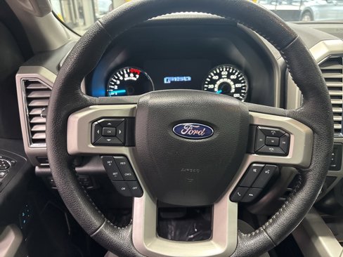 Used 2016 Ford F150 Lariat w/ Equipment Group 502A Luxury image 33