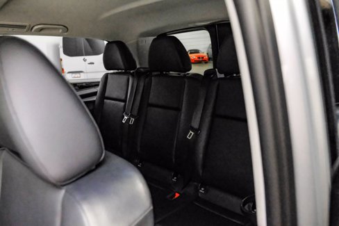 Used 2017 Mercedes-Benz Metris Passenger image 24