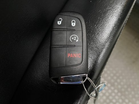 Used 2019 Jeep Compass High Altitude image 32
