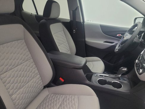 Used 2021 Chevrolet Equinox LS w/ LS Convenience Package image 21