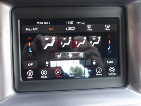 Used 2022 Dodge Charger SXT w/ Leather Interior Group image 14