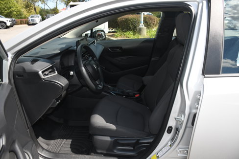 Used 2022 Toyota Corolla LE image 7