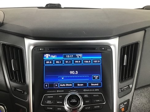 Used 2013 Hyundai Sonata SE w/ Navigation & Sunroof Pkg image 17