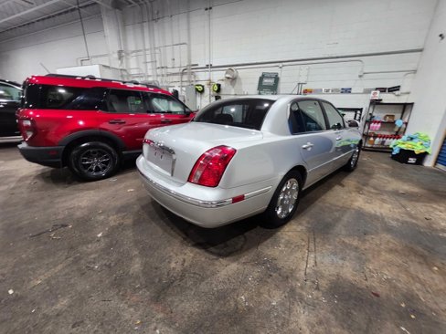 Used 2007 Kia Amanti w/ Leather Pkg image 6