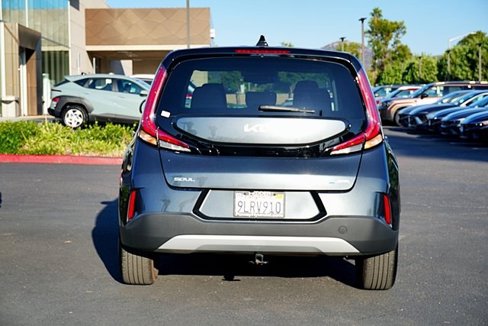 Used 2023 Kia Soul EX image 8