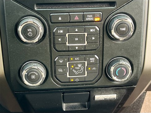 Used 2014 Ford F150 XLT w/ XLT Chrome Package image 14