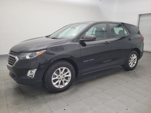 Used 2020 Chevrolet Equinox LS image 2