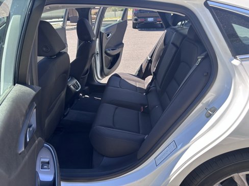 Used 2023 Chevrolet Malibu LT image 12