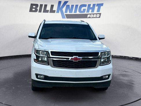 Used 2018 Chevrolet Suburban LT image 8