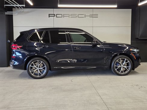 Used 2025 BMW X5 M60i image 28