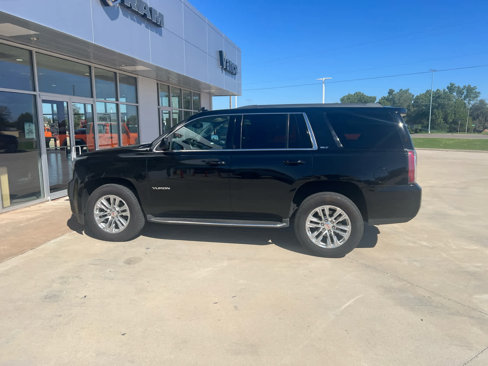 Used 2017 GMC Yukon SLT image 12