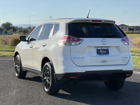 Used 2016 Nissan Rogue S image 12