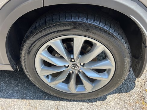 Used 2019 INFINITI QX50 Essential w/ Proactive Package image 16