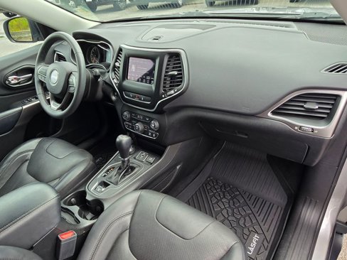 Used 2021 Jeep Cherokee Latitude Lux image 28