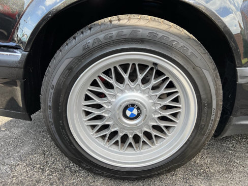 Used 1989 BMW 735i image 18