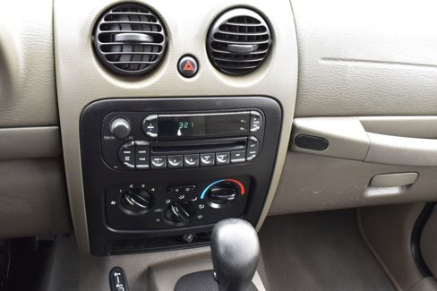Used 2007 Jeep Liberty Sport w/ Off Road Group image 23