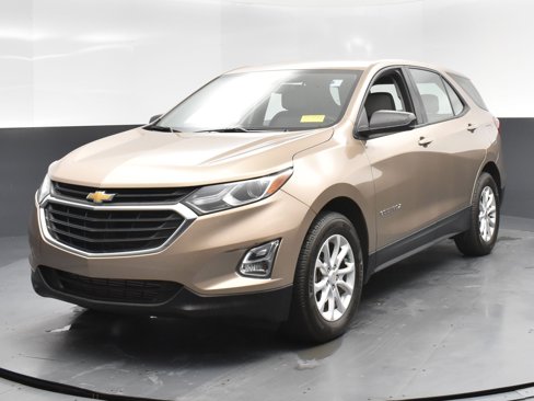 Used 2018 Chevrolet Equinox LS image 11