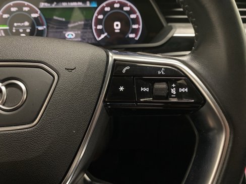Used 2021 Audi e-tron Premium w/ Black Optic Package image 39