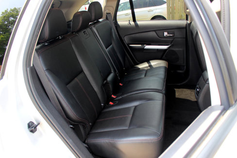 Used 2013 Ford Edge SEL image 35