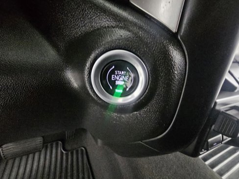 Used 2022 Chevrolet Silverado 1500 LT image 14