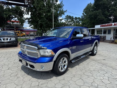 Used 2014 RAM 1500 Laramie w/ Convenience Group image 9