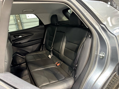 Used 2021 Chevrolet TrailBlazer LT w/ Premium Seating Package image 13