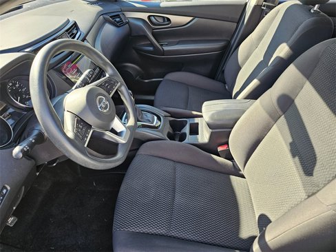 Used 2018 Nissan Rogue Sport S image 13