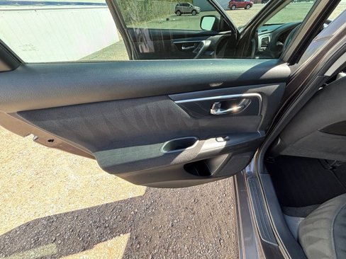 Used 2014 Nissan Altima 2.5 S w/ Sport Value Package image 26