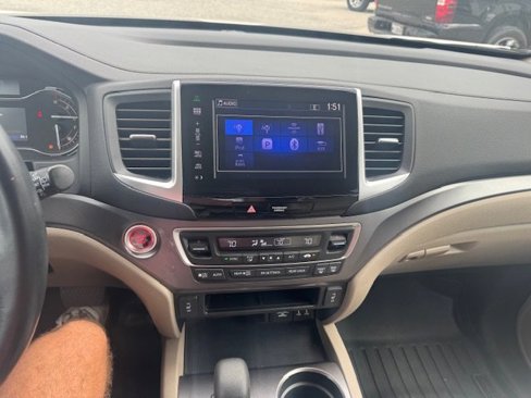Used 2016 Honda Pilot EX-L image 19