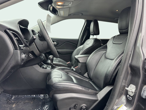 Certified 2023 Jeep Cherokee Altitude Lux image 18