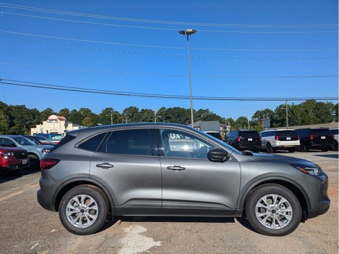 New 2025 Ford Escape Active w/ Cold Weather Package image 5