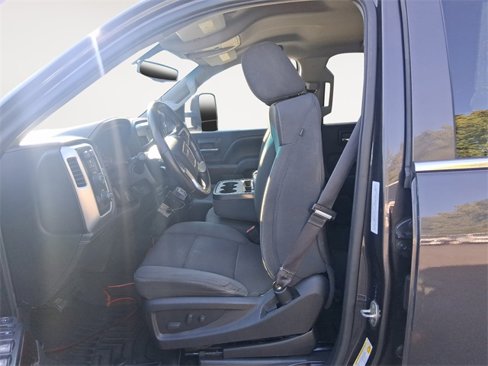 Used 2015 GMC Sierra 1500 SLE image 9